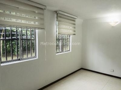 Casa de 4 alcobas en venta en Belen, Medellín, 120 m² · foto 13 de 16