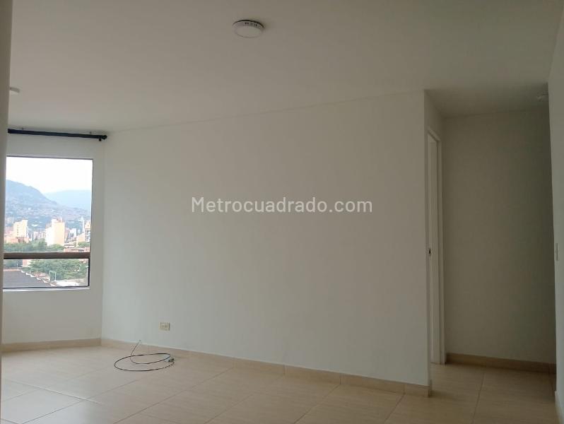 Apartamento de 2 Alcobas en Alquiler en La Amúrica - 4