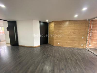 Apartamento de 3 alcobas en arriendo en Laureles, Medellín, 125 m² · foto 2 de 20