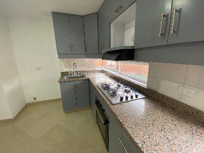 Apartamento de 3 alcobas en arriendo en Laureles, Medellín, 125 m² · foto 6 de 20