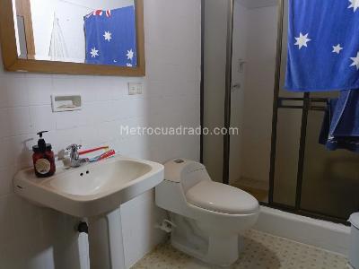 Casa de 4 alcobas en venta en Belen, Medellín, 207 m² · foto 9 de 12