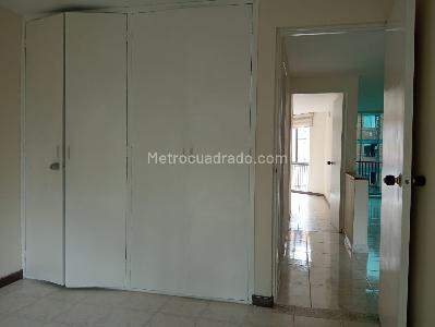Apartamento de 3 alcobas en arriendo en La America, Medellín, 75 m² · foto 12 de 15