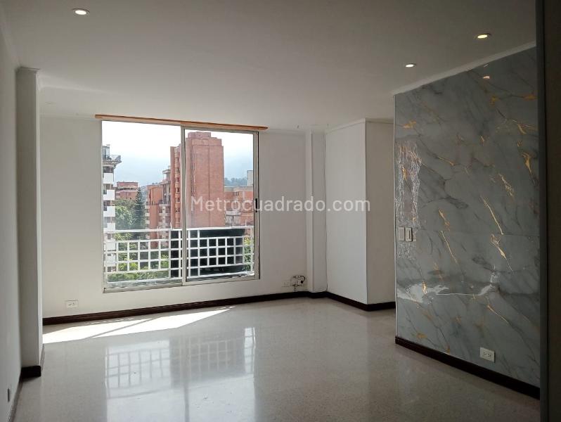 1BR Apartment in LAURELES (55 m²)