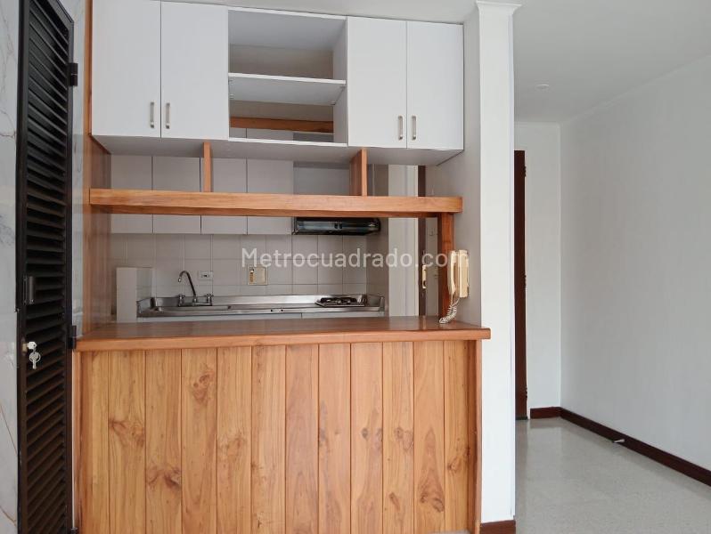 1BR Apartment in LAURELES (55 m²) - 4