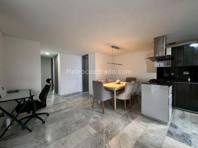 Apartamento Amoblado de 3 Alcobas en Laureles - 3