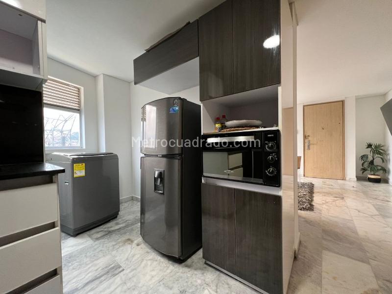 Apartamento Amoblado de 3 Alcobas en Laureles - 7