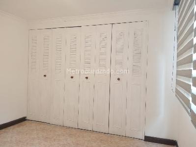 Apartamento en venta en Laureles, Medellín · foto 10 de 18