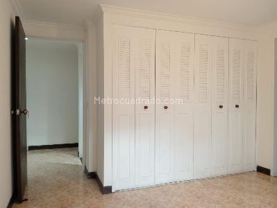 Apartamento en venta en Laureles, Medellín · foto 13 de 18
