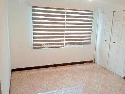 Apartamento en venta en Laureles, Medellín · foto 8 de 18