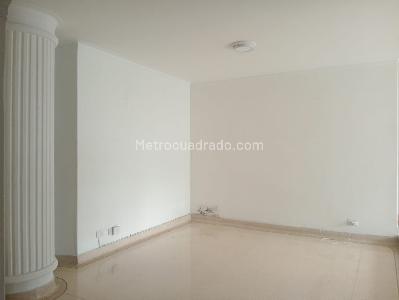 Apartamento de 2 alcobas en arriendo en Laureles, Medellín, 98 m² · foto 4 de 20