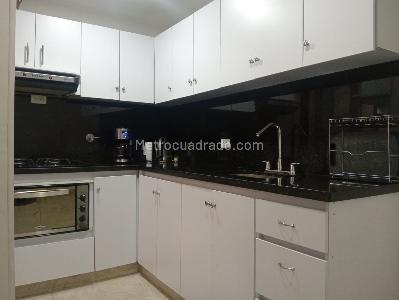 Apartamento de 2 alcobas en arriendo en Laureles, Medellín, 98 m² · foto 6 de 20