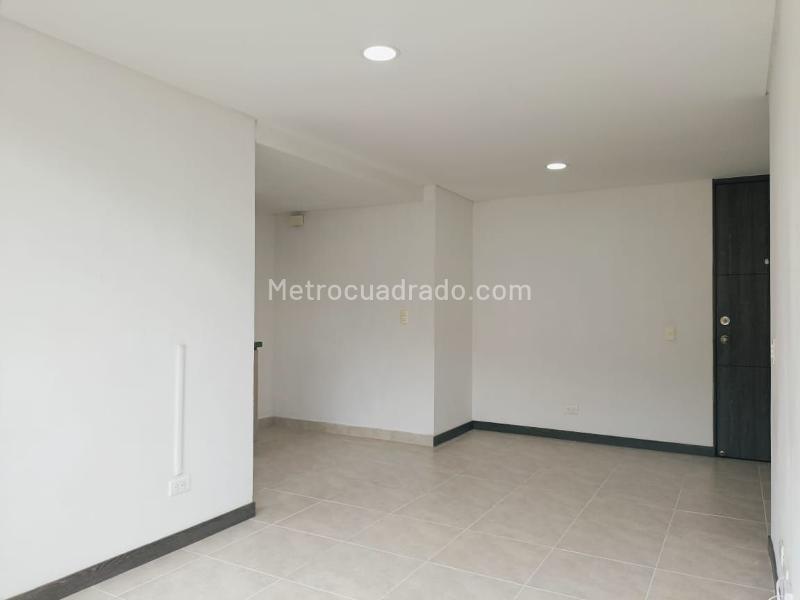 Charming 2BR Apartment with Gym in Belen - 5