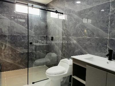 Apartamento de 3 alcobas en venta en Belen Alameda, Medellín, 124 m² · foto 16 de 19