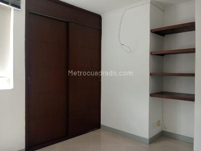 Apartamento en venta en Laureles, Medellín · foto 11 de 20
