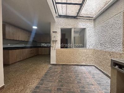 Casa de 4 alcobas en venta en Belen, Medellín, 220 m² · foto 14 de 14