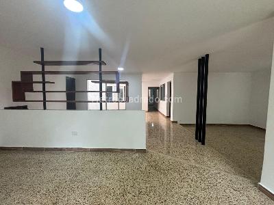 Casa de 4 alcobas en venta en Belen, Medellín, 220 m² · foto 5 de 14