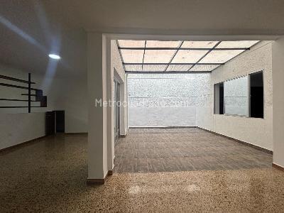 Casa de 4 alcobas en venta en Belen, Medellín, 220 m² · foto 6 de 14