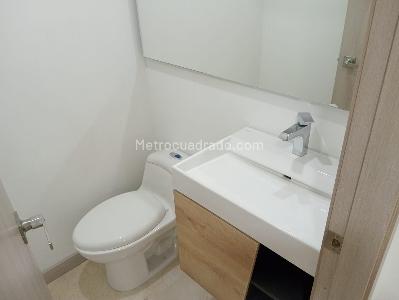Apartamento de 3 alcobas en venta en Laureles, Medellín, 110 m² · foto 13 de 18