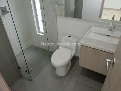 Apartamento de 3 alcobas en venta en Laureles, Medellín, 110 m² · foto 15 de 18