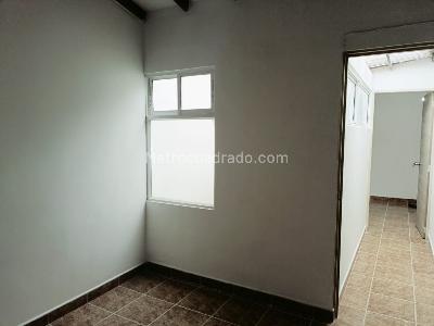 Casa de 3 alcobas en venta en Itagui, Itagüí, 70 m² · foto 11 de 17