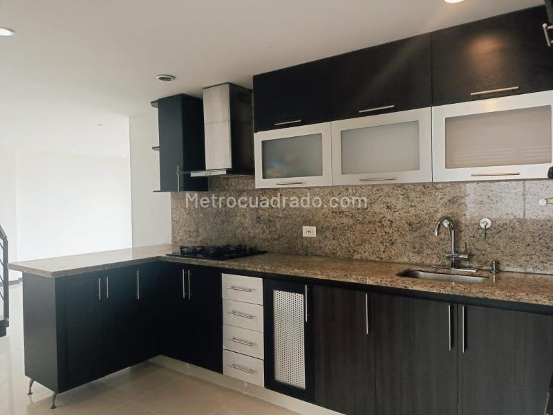 Duplex moderno de 3 alcobas en Belén - 5