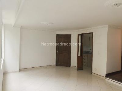 Casa de 4 alcobas en venta en Belen, Medellín, 140 m² · foto 2 de 17