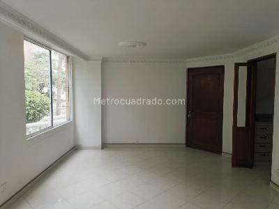 Casa de 4 alcobas en venta en Belen, Medellín, 140 m² · foto 4 de 17