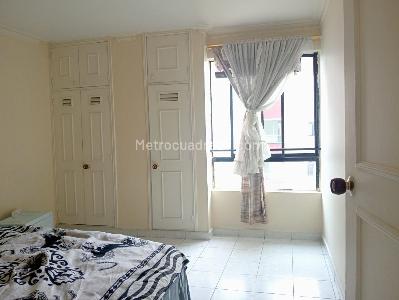 Apartamento en venta en Laureles, Medellín · foto 13 de 19