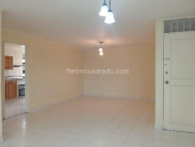 Apartamento en venta en Laureles, Medellín · foto 4 de 19