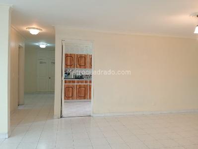 Apartamento en venta en Laureles, Medellín · foto 5 de 19