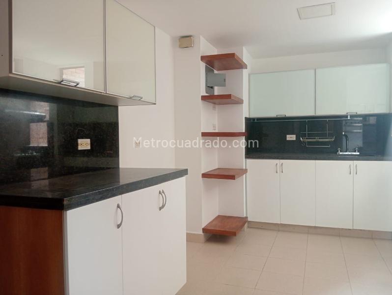 Apartamento Moderno de 3 Alcobas en Laureles - 6