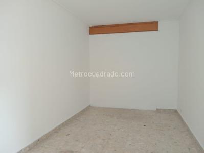 Apartamento de 3 alcobas en arriendo en Laureles, Medellín, 156 m² · foto 14 de 17