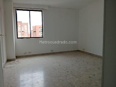 Apartamento de 3 alcobas en arriendo en Laureles, Medellín, 156 m² · foto 15 de 17