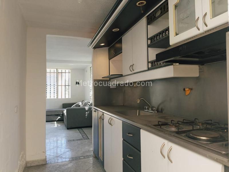 2BR House in Guayabal with Great Access - 7