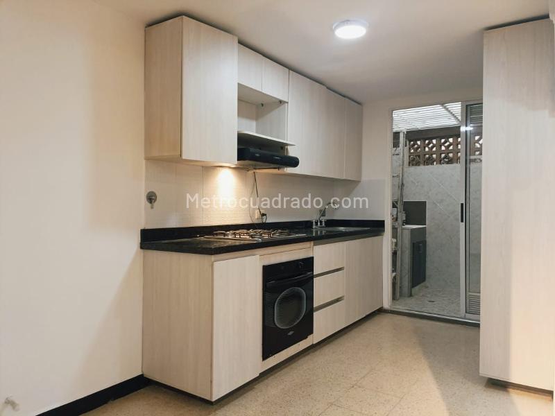 Casa de 3 alcobas con terraza en Belén, unidad cerrada - 6