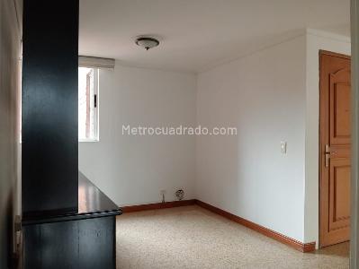Apartamento de 3 alcobas en venta en Laureles, Medellín, 100 m² · foto 10 de 18