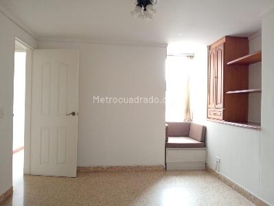 Apartamento de 3 alcobas en venta en Laureles, Medellín, 100 m² · foto 11 de 18