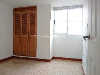Apartamento de 3 alcobas en venta en Laureles, Medellín, 100 m² · foto 14 de 18