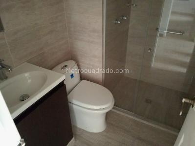 Apartamento de 3 alcobas en venta en Laureles, Medellín, 100 m² · foto 17 de 18