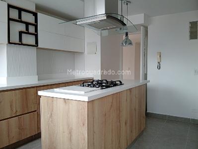 Apartamento de 3 alcobas en venta en Laureles, Medellín, 100 m² · foto 9 de 18