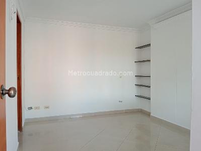 Apartamento de 2 alcobas en venta en Laureles, Medellín, 93 m² · foto 8 de 17