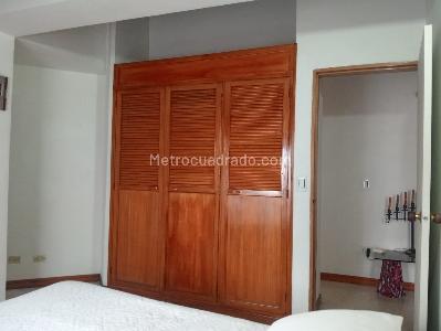 Apartamento de 2 alcobas en venta en Laureles, Medellín, 66 m² · foto 12 de 17