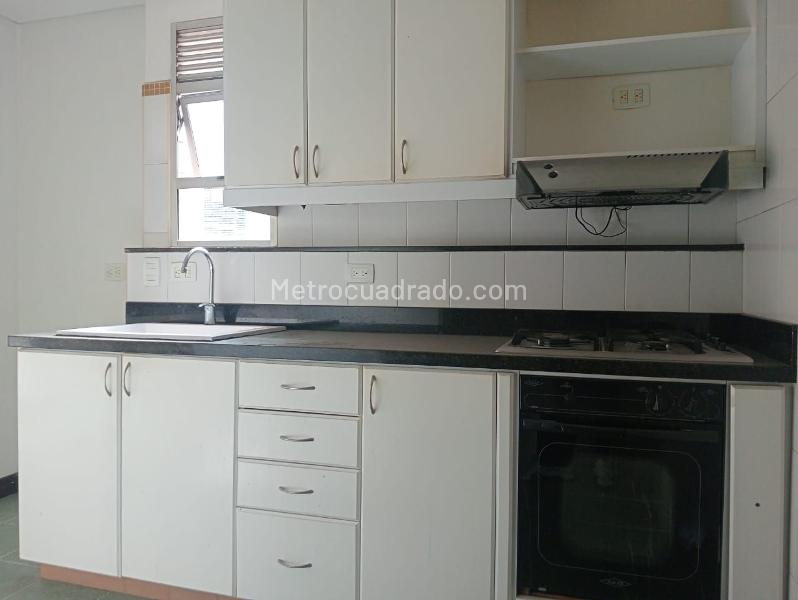 Stylish 2BR Apartment in Laureles - 8