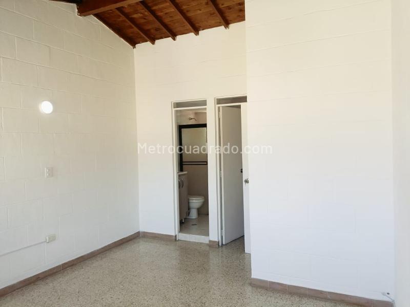 Casa de 3 Alcobas cerca a Zona Deportiva en Belén - 5