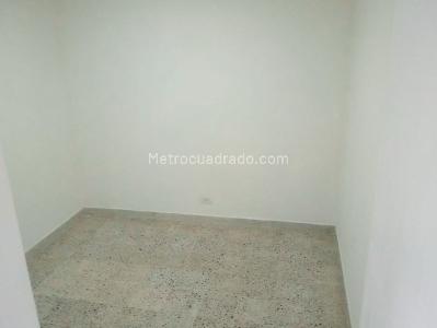 Apartamento de 2 alcobas en arriendo en Laureles, Medellín, 100 m² · foto 12 de 15