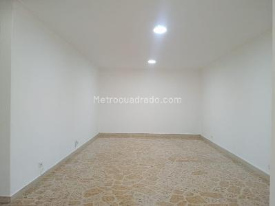Apartamento de 2 alcobas en arriendo en Laureles, Medellín, 100 m² · foto 3 de 15