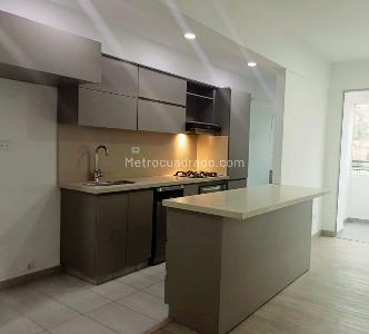Apartamento en venta en Itagui, Itagüí · foto 3 de 12