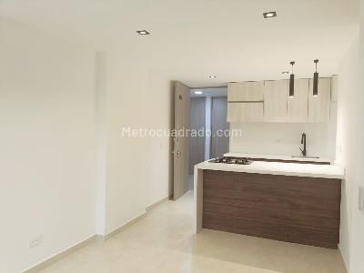 Apartamento en venta en Guayabal, Medellín · foto 3 de 19