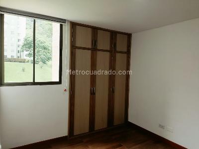 Apartamento en arriendo en Belen, Medellín · foto 10 de 14