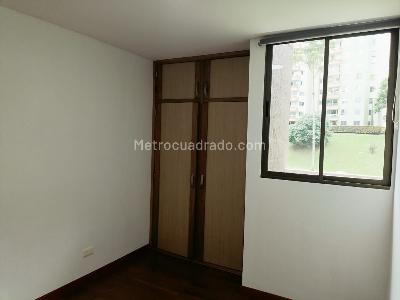Apartamento en arriendo en Belen, Medellín · foto 12 de 14